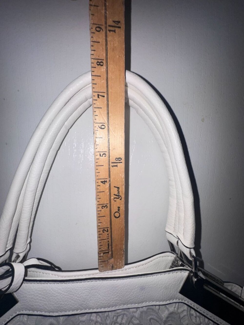 Black rivet Tote White Floral Embroidered Handbag With Adjustable Strap & Chain - Picture 8 of 10